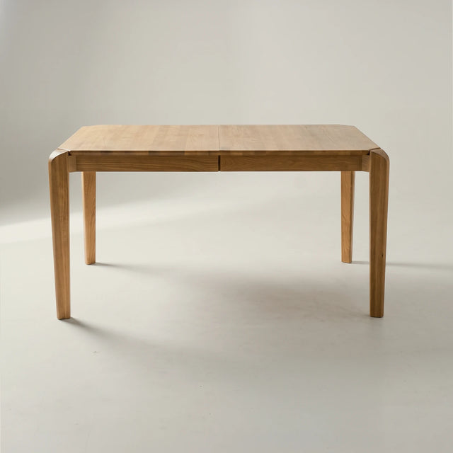 Flo Extendable Table