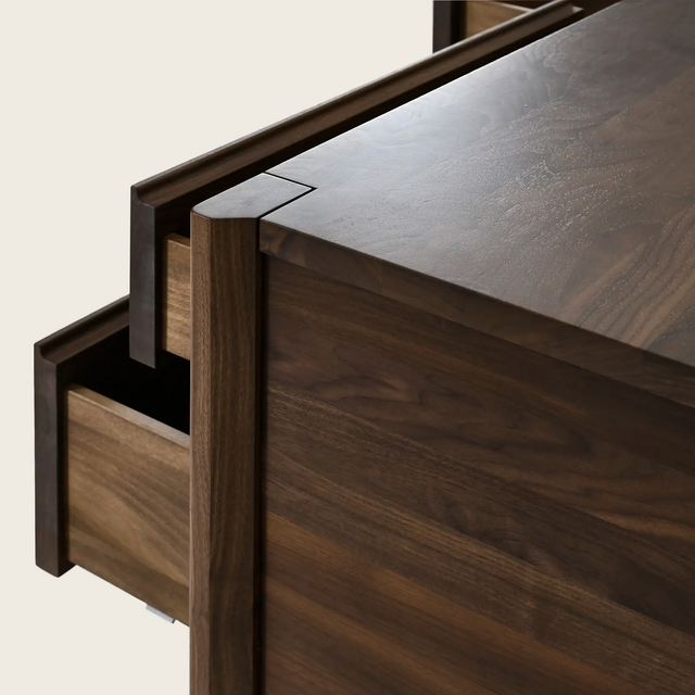 Avon Dresser