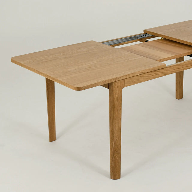 Perle Table