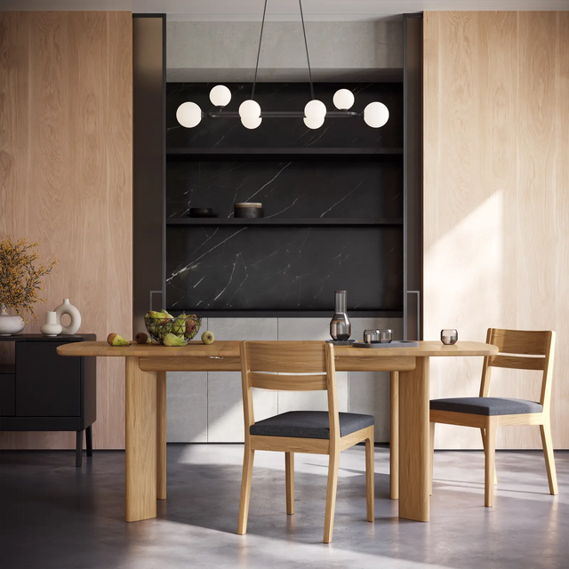 Vail Extendable Table