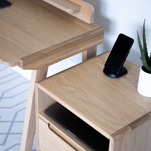 Wood side table with drawer