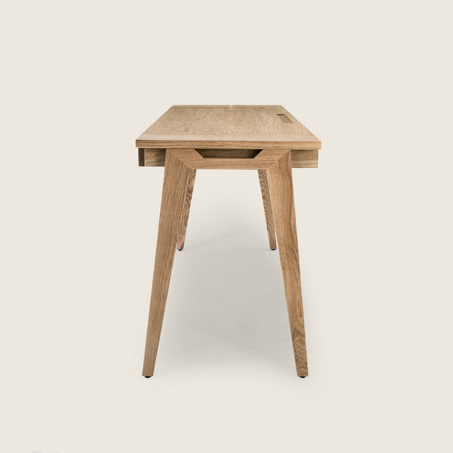 Scandinavian style desk with drawer